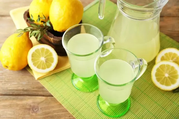 water with lemon for diet
