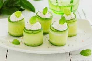 Cucumber rolls in the next phase of the Attack